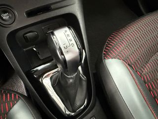 Renault Captur 2018 Automatic 1.2 TCe Energy XMOD-thumb-17