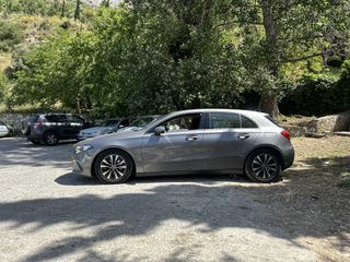 Mercedes-Benz A 180 2021 d-thumb-1