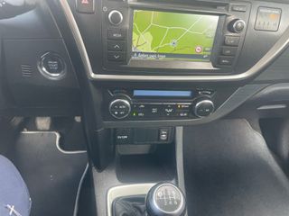 Toyota Auris 2014 1.4 D-4D Dynamic-thumb-11