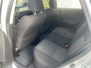 Toyota Auris 2014 1.4 D-4D Dynamic-thumb-19
