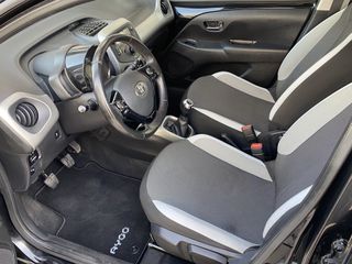 Toyota Aygo 2017 1.0 X-Play BOOK SERVICE-thumb-9