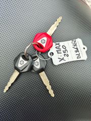 Yamaha XMAX 250 2009-thumb-9