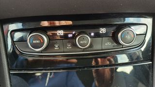 Opel Grandland X 2020 1.2 X-CITE ECOTEC 130HP-thumb-19