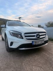 Mercedes-Benz GLA 200 2015 GLA 200