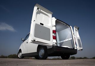 Maxus eDeliver 3 2026 L1H1 SINGLE SLIDING DOOR BASE - 35887€ + ΦΠΑ-thumb-2
