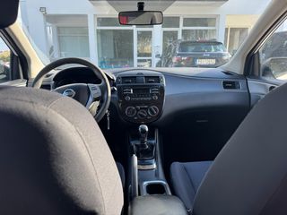 Nissan Pulsar 2016-thumb-10