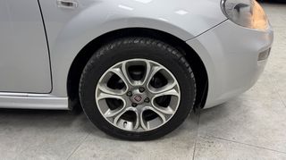 Fiat Punto Evo 2014 0.9 SPORT-thumb-25