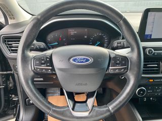 Ford Focus 2019 EURO 6-thumb-17