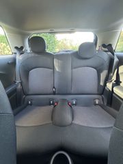 Mini Cooper D 2017 COOPER-D-thumb-9