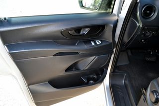 Κλούβα Mercedes-Benz 2020 Vito 114 CDI * ΑΥΤΟΜΑΤΟ * FULL EXTRA * NAVI * Sortimo *-thumb-37