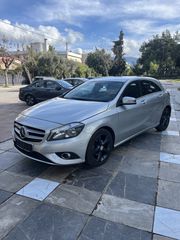 Mercedes-Benz A 180 2013