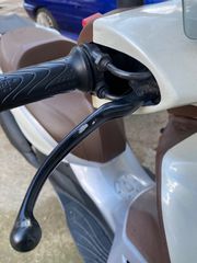 Piaggio Beverly 300 2011-thumb-9