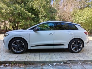Audi Q4 e-tron 2022 2X S-LINE