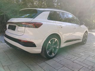 Audi Q4 e-tron 2022 2X S-LINE-thumb-4