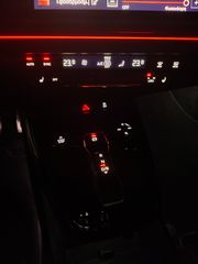 Audi Q4 e-tron 2022 2X S-LINE-thumb-42
