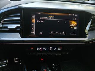 Audi Q4 e-tron 2022 2X S-LINE-thumb-24