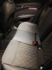Audi Q4 e-tron 2022 2X S-LINE-thumb-29