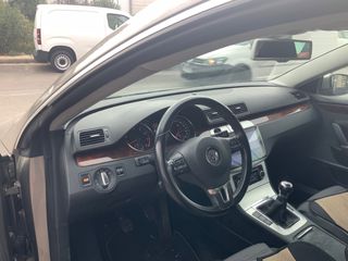 Volkswagen Passat 2009 CC-thumb-6