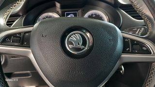 Skoda Octavia 2015 S/W-thumb-12