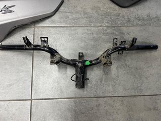 SYM SYMPHONY 125 Τιμόνι, πλαστικά, Χειρολαβή γνήσια