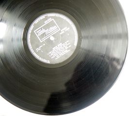 TEMPTATIONS - SOLID ROCK-thumb-8