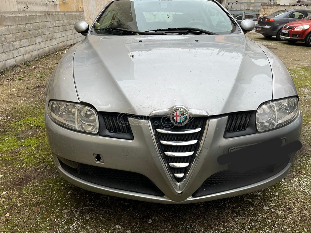 Alfa Romeo GT 2004 ALFA ROMEO GT SPORT COUPE