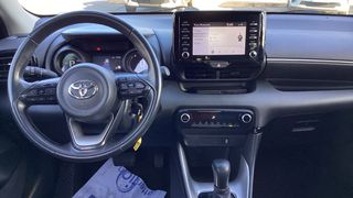Toyota Yaris 2021 1.5 HYBRID STYLE-thumb-8