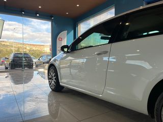 Volkswagen Golf 2016 1.6 TDI BLUEMOTION!EURO6!Book Service!Πληρωμένα Τέλη 26!-thumb-21