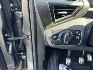 Ford Kuga 2017 ST LINE-thumb-45