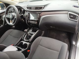 Nissan Qashqai 2021-thumb-11