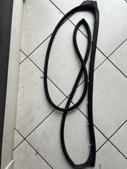 Toyota Yaris Cross ‘21-24 πίσω δεξιό (εξωτερικό)λαστιχο πόρτας 67871-K2010