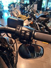 Harley Davidson Iron 883 2016-thumb-11