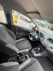Ford Fiesta 2015-thumb-8