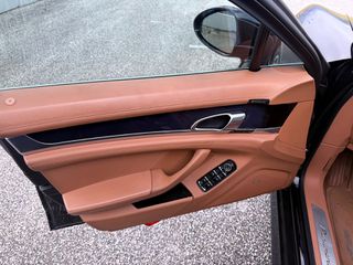 Porsche Panamera 2011 <DANOS CARS> S-HYBRID 3.0-thumb-27
