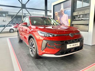 Volkswagen T-Roc 2026 NEW T-ROC 2026 Life eTSI HYBRID-thumb-2