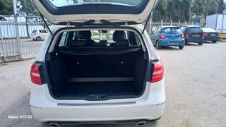 Mercedes-Benz B 180 2013 CDI-thumb-7