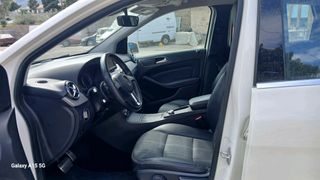 Mercedes-Benz B 180 2013 CDI-thumb-8