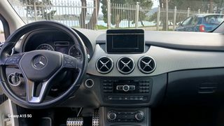 Mercedes-Benz B 180 2013 CDI-thumb-9