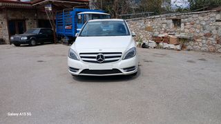 Mercedes-Benz B 180 2013 CDI-thumb-1