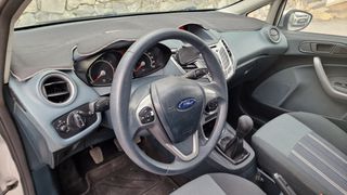 Ford Fiesta 2009-thumb-10