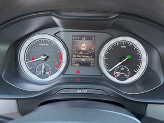 Skoda Kodiaq 2022 1.5 DSG 7-SEATS TSI ACT 150PS AMBITION GR!-thumb-33