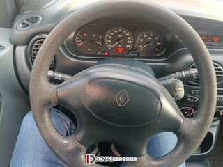 Renault Scenic 1999 1.6 115Hp-thumb-5