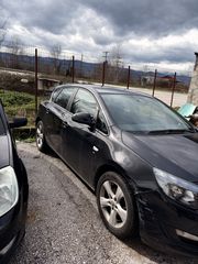 Opel Astra 2014-thumb-1