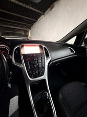 Opel Astra 2014-thumb-6