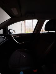 Opel Astra 2014-thumb-12