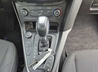 Ford Focus 2016-thumb-14