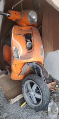 Piaggio Vespa LX 150 2010-thumb-1