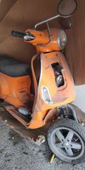 Piaggio Vespa LX 150 2010-thumb-2