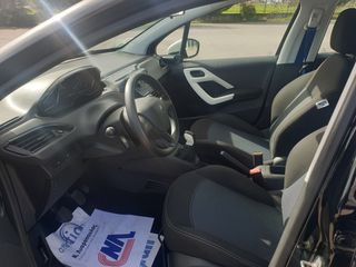 Peugeot 208 2016 1.2 PureTech Like-thumb-8