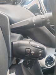 Peugeot 208 2016 1.2 PureTech Like-thumb-16